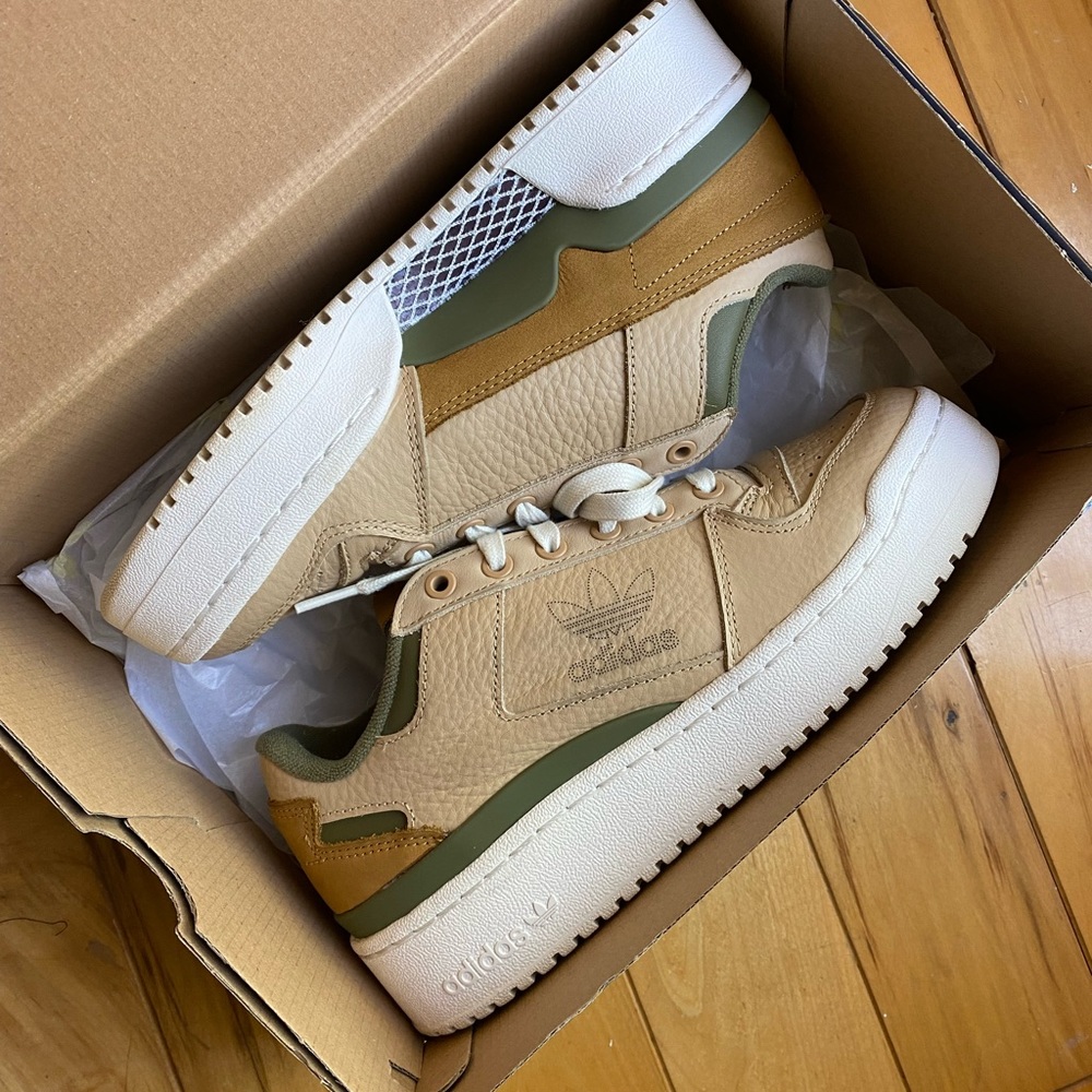 adidas forum bold shoes w7.5